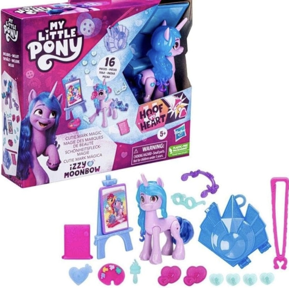 My Little Pony IZZY MOONBOW Cutie Mark Magic Hoof To Heart Keychain